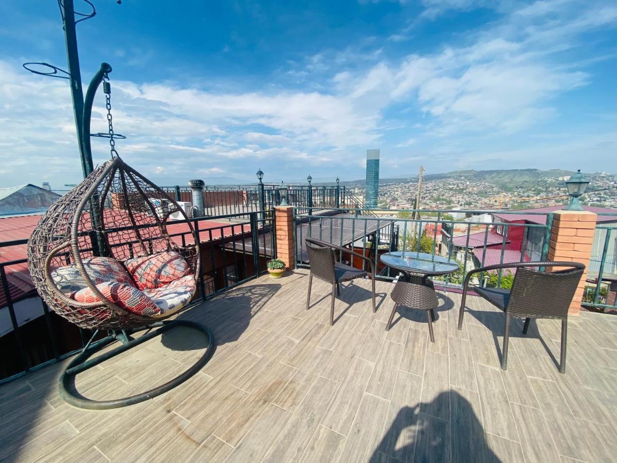9 Borbalo Street Apartment With Terrace 第比利斯 外观 照片